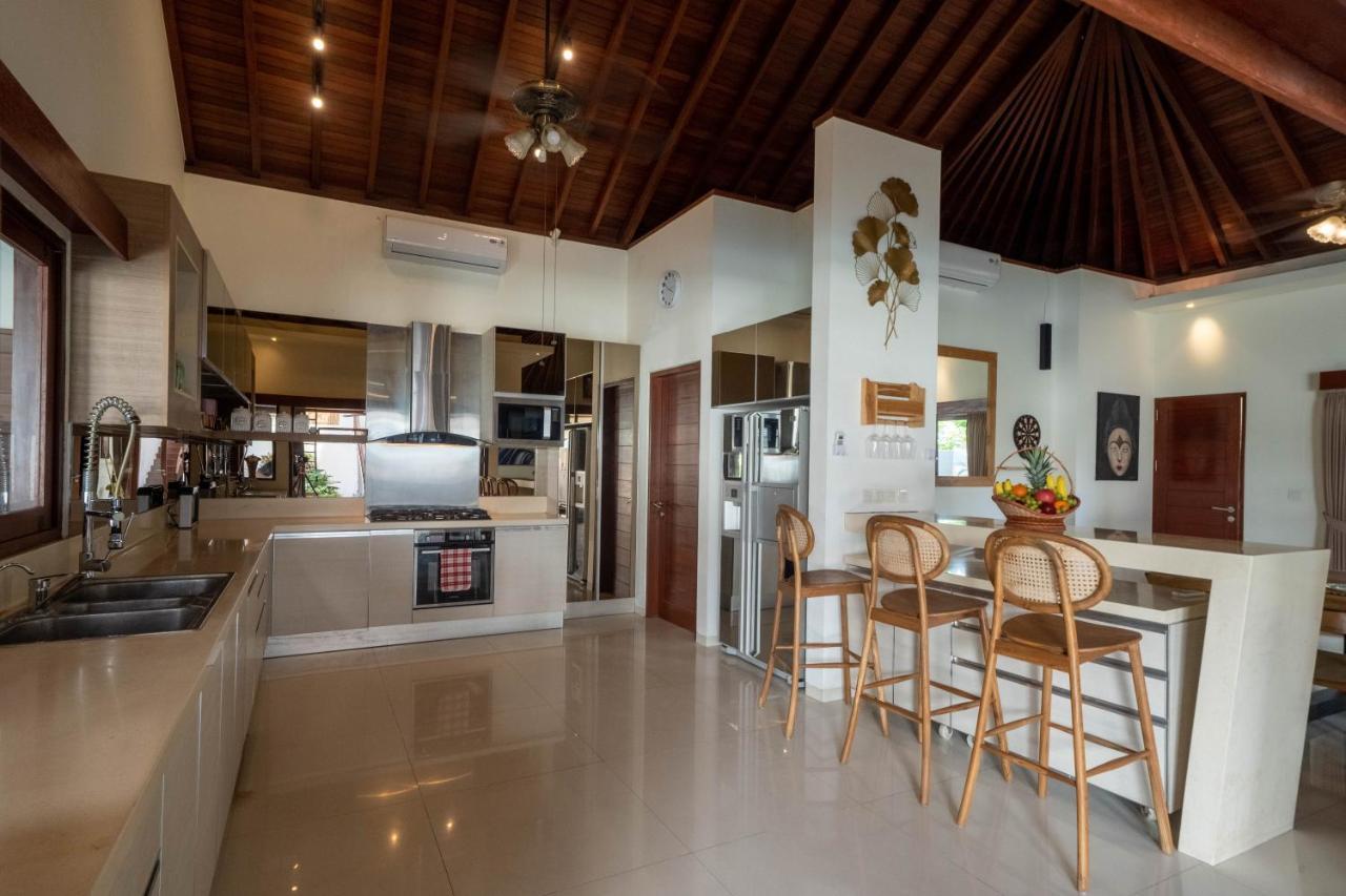 5 Bedroom Villa Sultan Luxury Entertainment And Relaxation Σεμινιάκ Εξωτερικό φωτογραφία